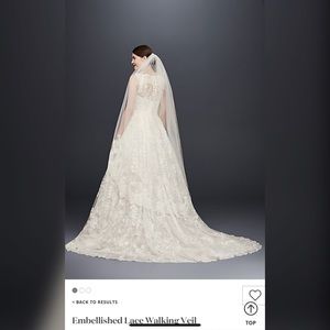 |NEVER WORN| Ivory Lace Wedding Veil